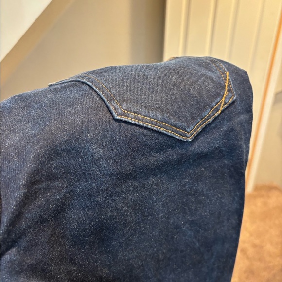 Banana Republic Slim Fit Jeans - Picture 3 of 5